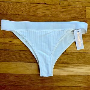 Frankie’s Bikini’s Drew Ribbed White Bottom (M)